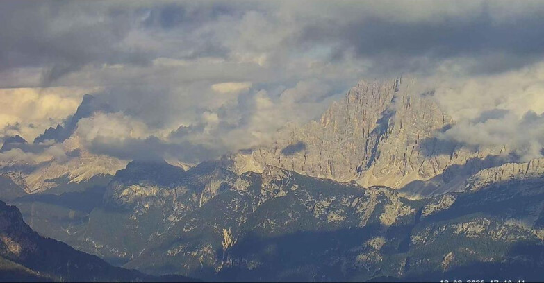 Webcam Passo San Pellegrino-Falcade - Pelmo