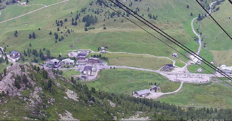 Webcam Passo San Pellegrino-Falcade  - Passo San Pellegrino