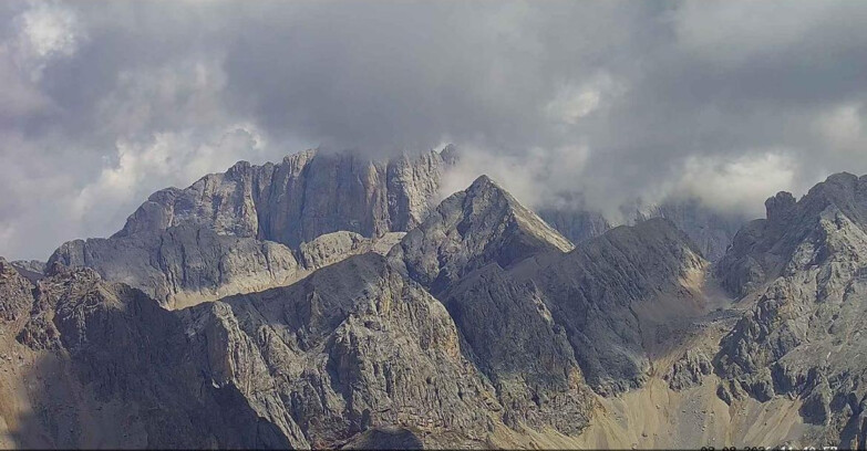 Webcam Passo San Pellegrino-Falcade  - Marmolada