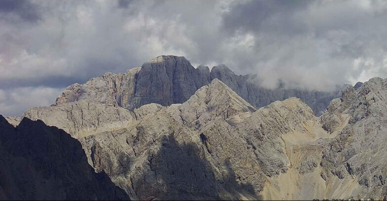 Webcam Passo San Pellegrino-Falcade  - Marmolada