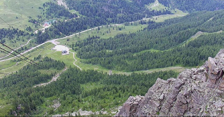 Webcam Passo San Pellegrino-Falcade  - Pista Funivia