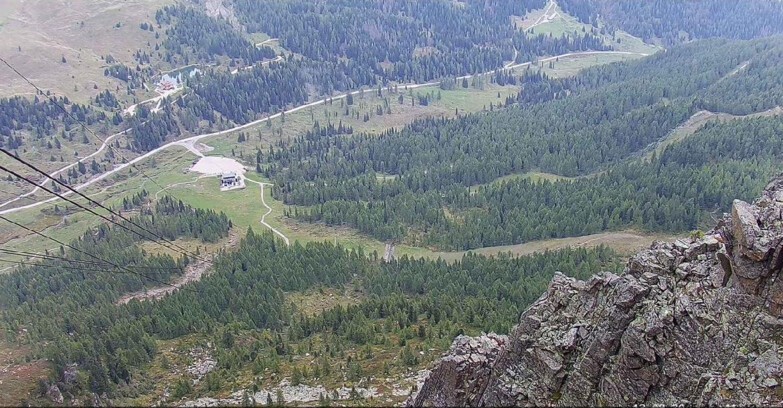 Webcam Passo San Pellegrino-Falcade  - Pista Funivia