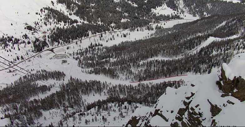 Webcam Passo San Pellegrino-Falcade - Pista Funivia
