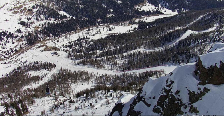 Webcam Passo San Pellegrino-Falcade  - Pista Funivia