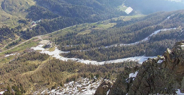 Webcam Passo San Pellegrino-Falcade  - Pista Funivia