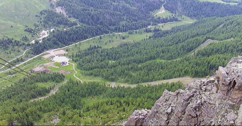 Webcam Passo San Pellegrino-Falcade - Pista Funivia