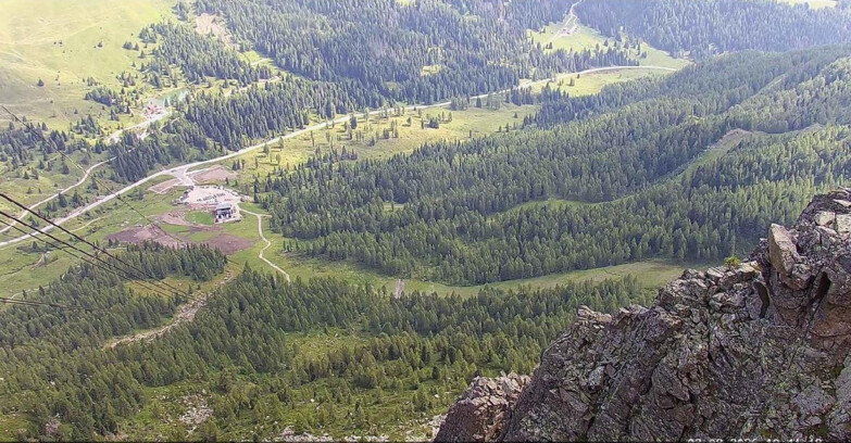 Webcam Passo San Pellegrino-Falcade  - Pista Funivia