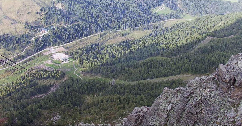 Webcam Passo San Pellegrino-Falcade  - Pista Funivia