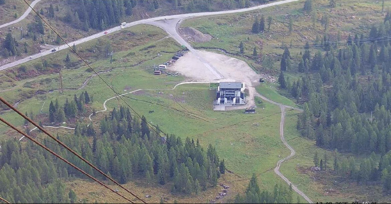 Webcam Passo San Pellegrino-Falcade  - Arrivo Seggiovia