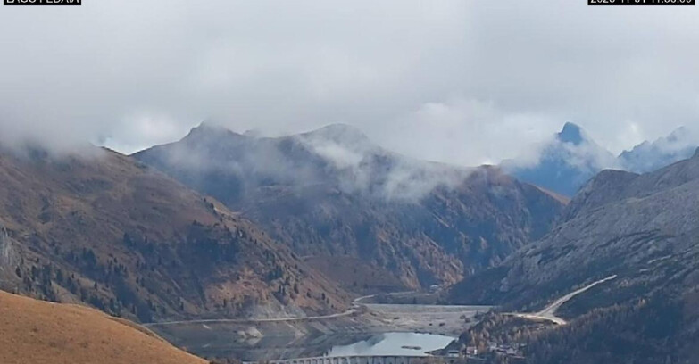 Webcam Canazei-Belvedere - Lago e Passo Fedaia