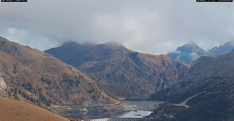 Webcam Canazei-Belvedere - Lago e Passo Fedaia