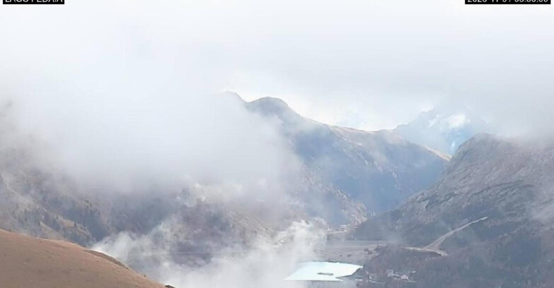 Webcam Canazei-Belvedere - Lago e Passo Fedaia