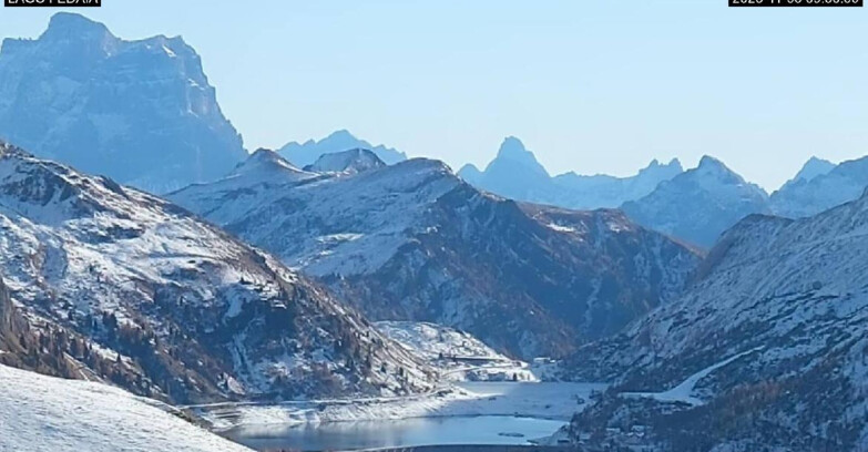 Webcam Canazei-Belvedere - Lago e Passo Fedaia