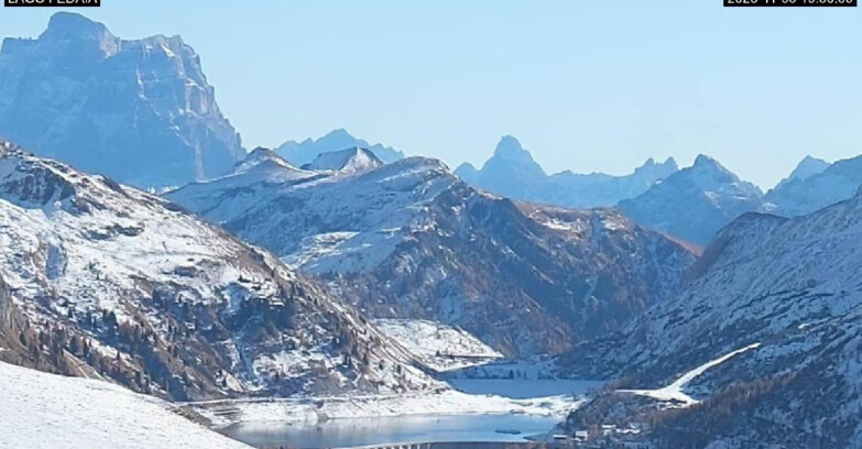 Webcam Canazei-Belvedere - Lago e Passo Fedaia