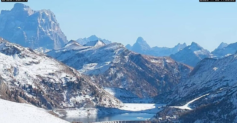 Webcam Canazei-Belvedere - Lago e Passo Fedaia