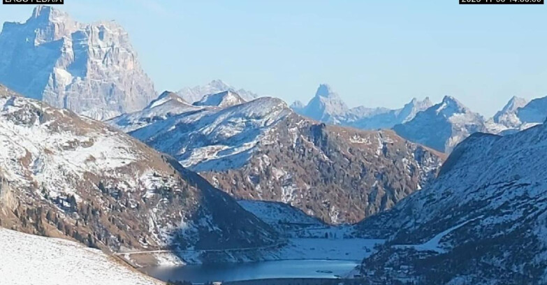 Webcam Canazei-Belvedere - Lago e Passo Fedaia