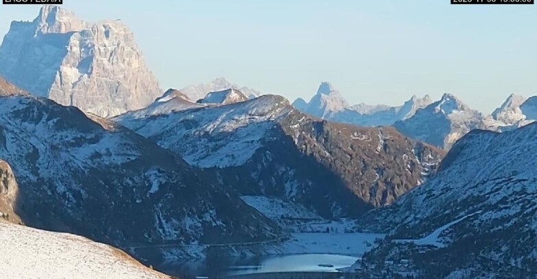Webcam Canazei-Belvedere - Lago e Passo Fedaia