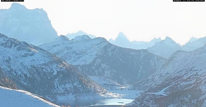 Webcam Canazei-Belvedere - Lago e Passo Fedaia