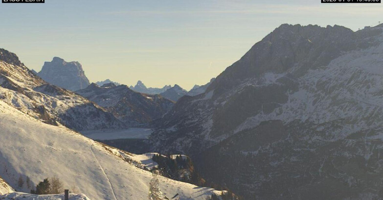 Webcam Canazei-Belvedere  - Lago e Passo Fedaia