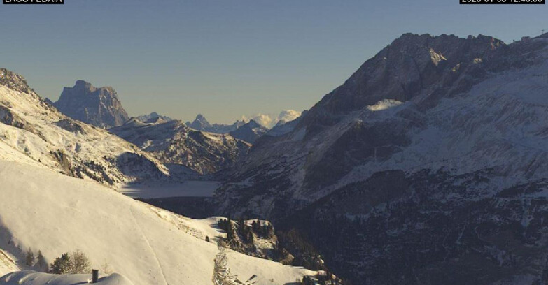 Webcam Canazei-Belvedere  - Lago e Passo Fedaia