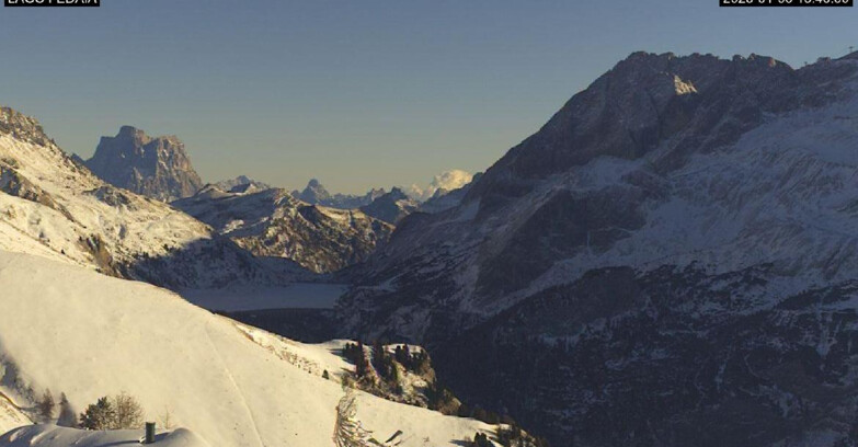 Webcam Canazei-Belvedere  - Lago e Passo Fedaia