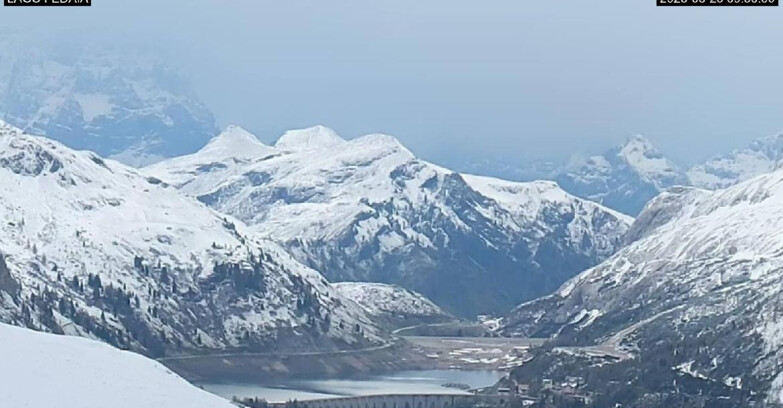 Webcam Canazei-Belvedere  - Lago e Passo Fedaia