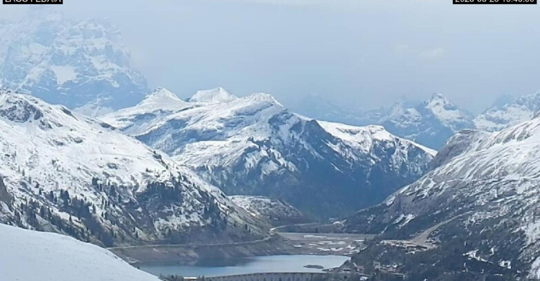 Webcam Canazei-Belvedere  - Lago e Passo Fedaia