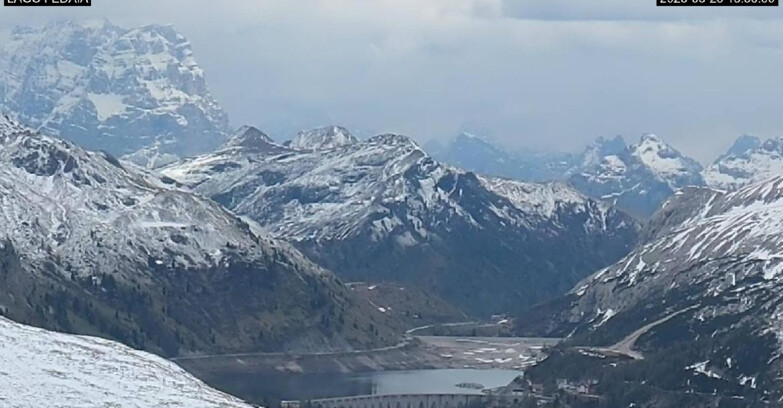 Webcam Canazei-Belvedere  - Lago e Passo Fedaia