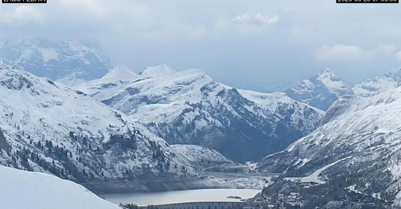 Webcam Canazei-Belvedere  - Lago e Passo Fedaia