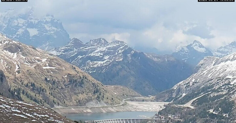 Webcam Canazei-Belvedere  - Lago e Passo Fedaia