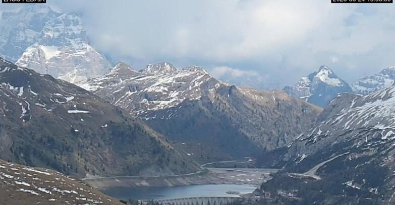 Webcam Canazei-Belvedere  - Lago e Passo Fedaia