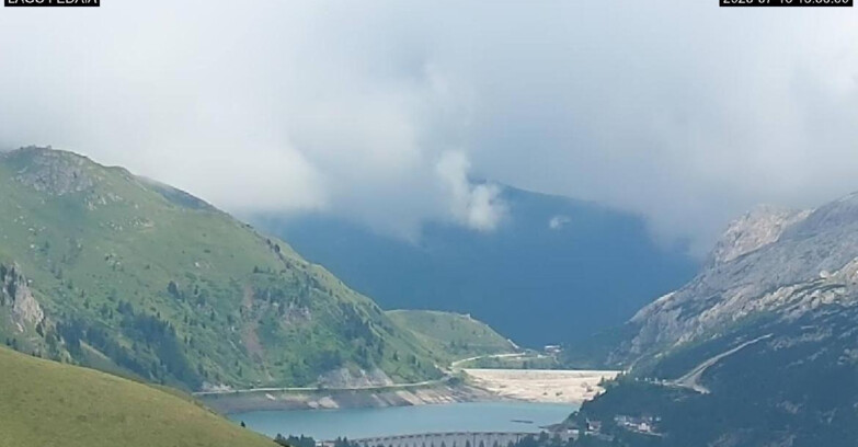 Webcam Canazei-Belvedere - Lago e Passo Fedaia