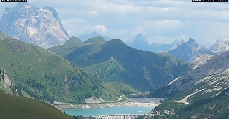Webcam Canazei-Belvedere - Lago e Passo Fedaia