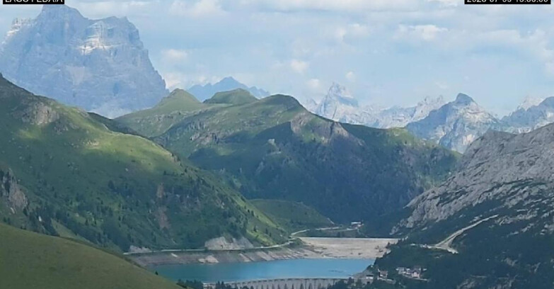 Webcam Canazei-Belvedere - Lago e Passo Fedaia