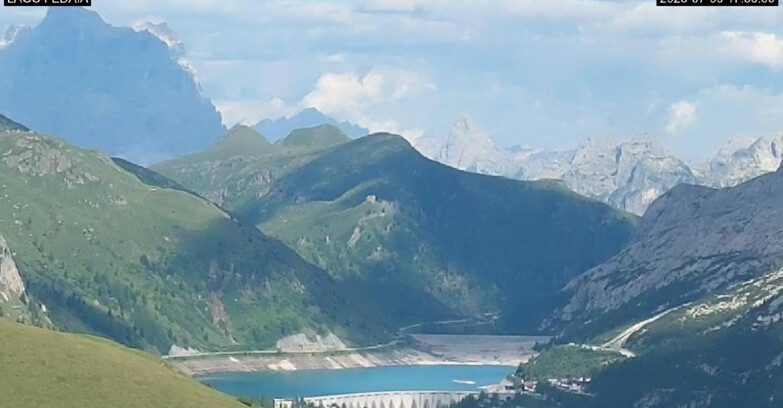 Webcam Canazei-Belvedere - Lago e Passo Fedaia