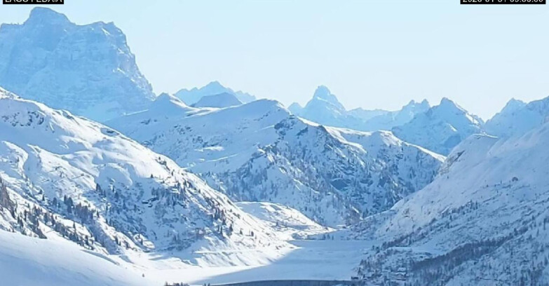 Webcam Canazei-Belvedere - Lago e Passo Fedaia