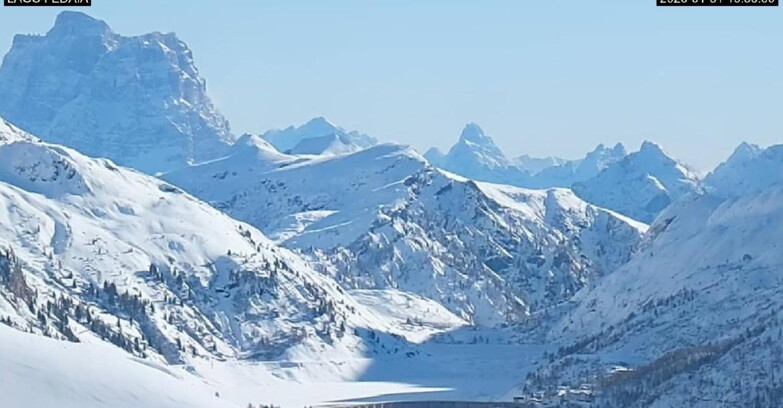 Webcam Canazei-Belvedere - Lago e Passo Fedaia