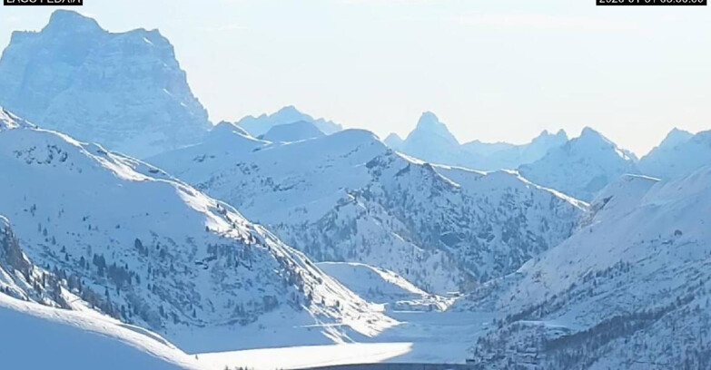 Webcam Canazei-Belvedere - Lago e Passo Fedaia