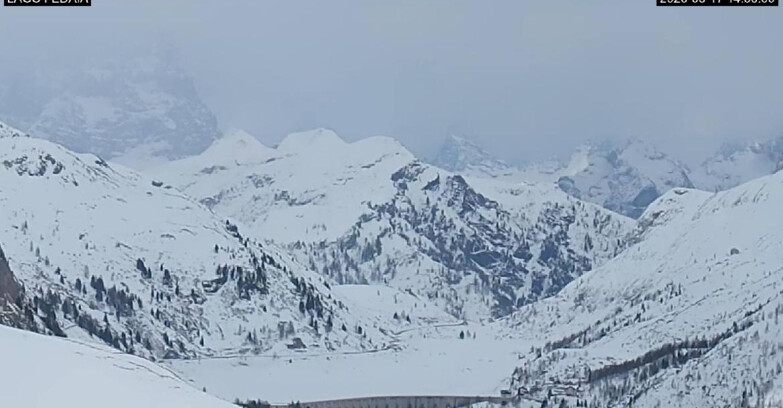 Webcam Canazei-Belvedere - Fedaia Pass