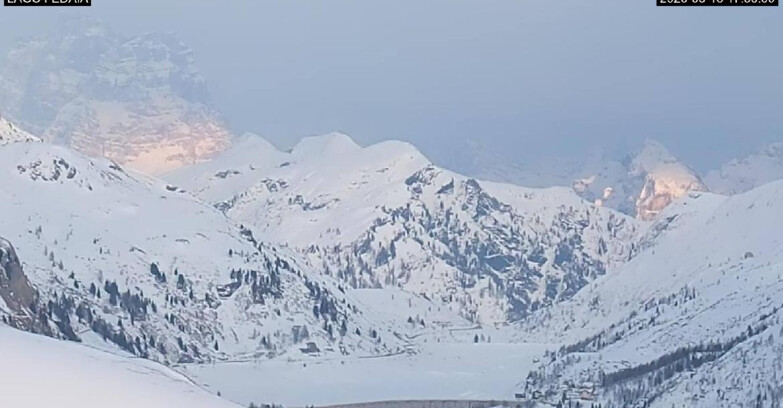 Webcam Canazei-Belvedere - Lago e Passo Fedaia