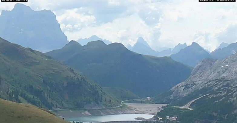 Webcam Canazei-Belvedere  - Lago e Passo Fedaia