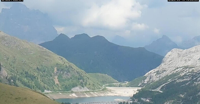 Webcam Canazei-Belvedere - Lago e Passo Fedaia