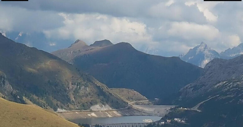 Webcam Canazei-Belvedere  - Lago e Passo Fedaia