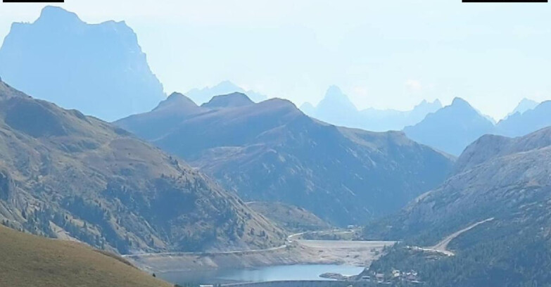 Webcam Canazei-Belvedere - Lago e Passo Fedaia