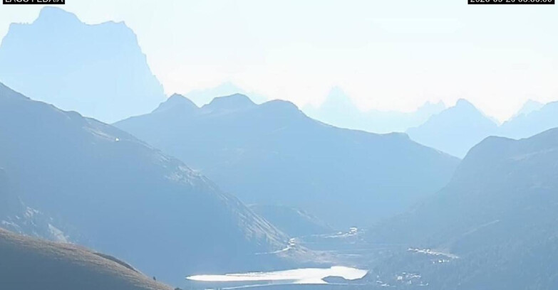 Webcam Canazei-Belvedere - Lago e Passo Fedaia