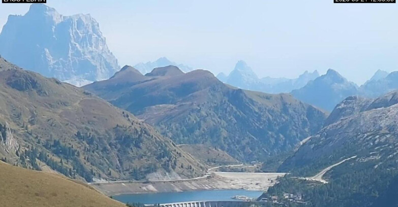Webcam Canazei-Belvedere - Lago e Passo Fedaia