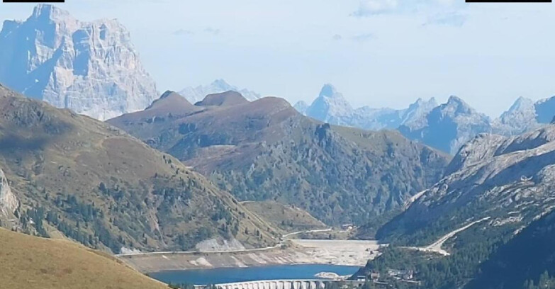 Webcam Canazei-Belvedere - Lago e Passo Fedaia