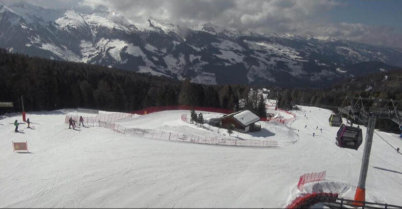 Webcam Bellamonte-Alpe Lusia - Pista Le Fassane e Morea Snowpark