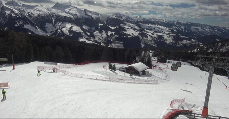 Webcam Bellamonte-Alpe Lusia  - Pista Le Fassane e Morea Snowpark