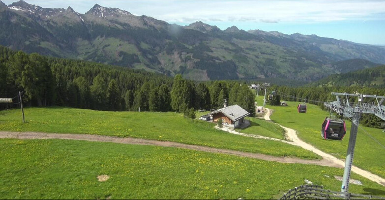 Webcam Bellamonte-Alpe Lusia - Pista Le Fassane e Morea Snowpark